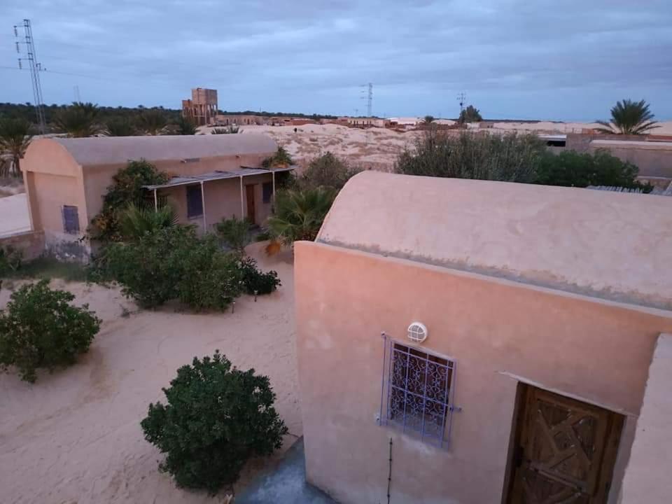 Grand Sud, La Maison De Sable Дуз Екстер'єр фото